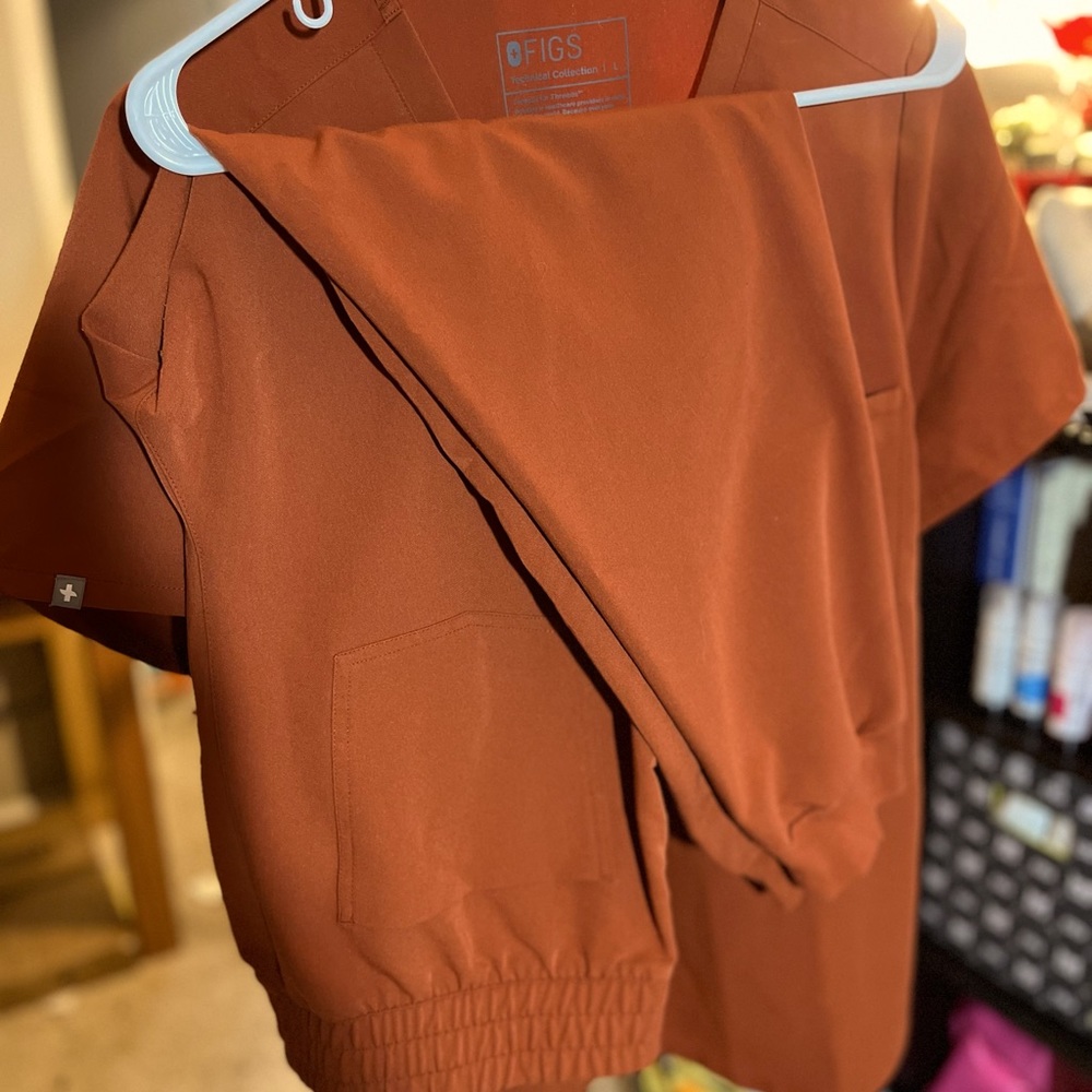 Figs jogger set